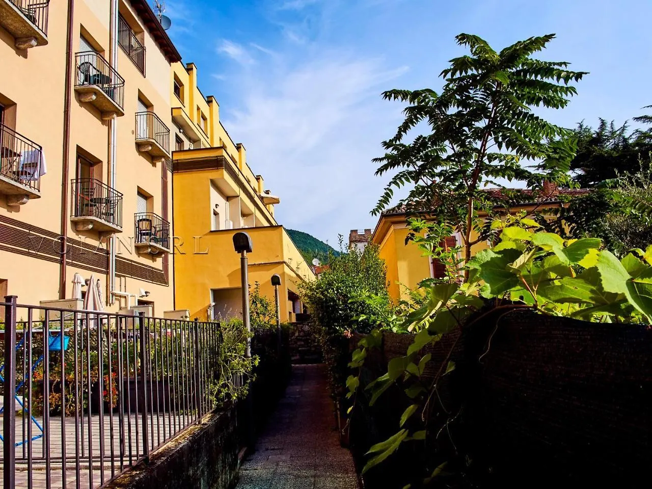 7 Lake Sweet Home San Siro